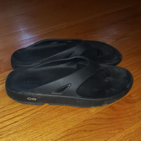 OOFOS Shoes Oofosblack Rubber Thong Sandals Poshmark
